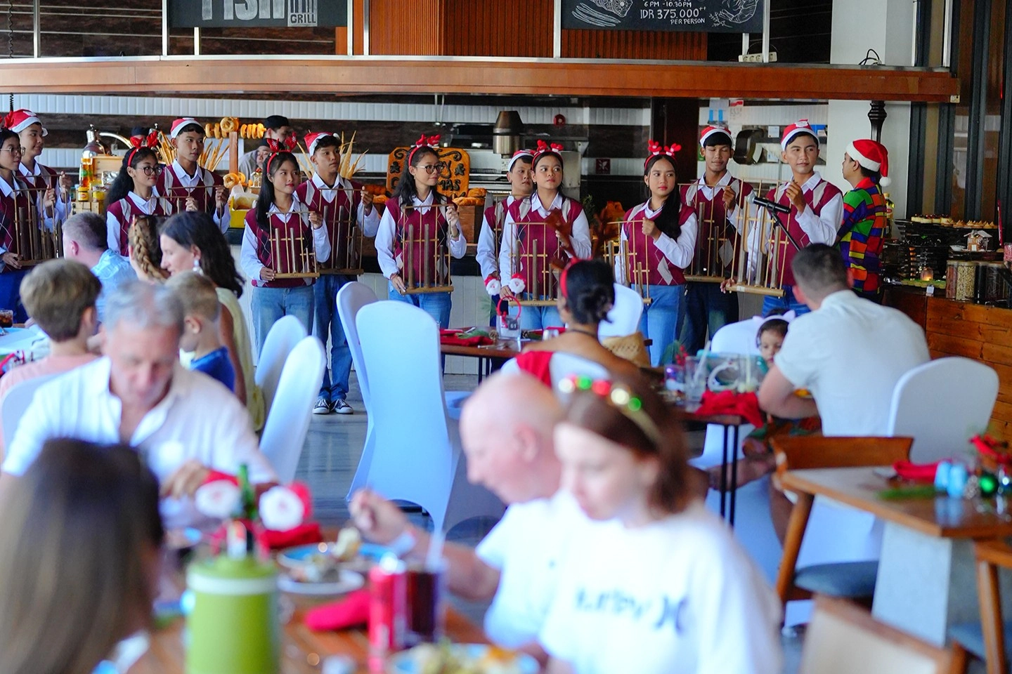 A Tropical Christmas in Bali: Santa Trades Snow for Foam at The Stones Hotel – Legian