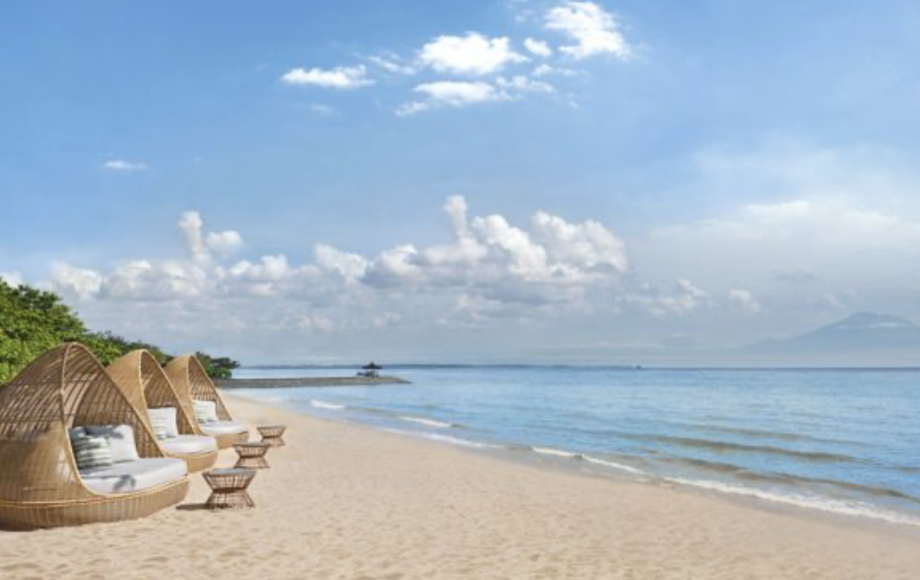 Nusa Dua luxury beachfront resorts Bali