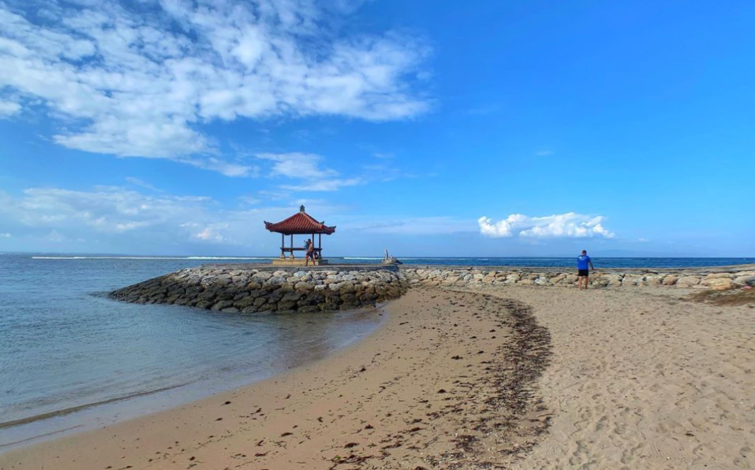 Sanur Beach sunrise over the Bali coastline