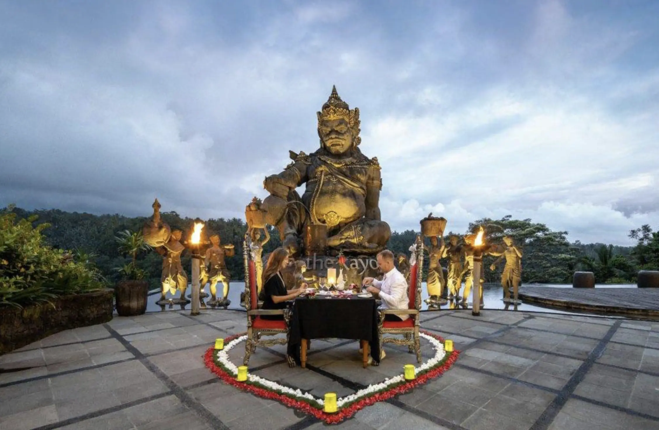 The Kayon Jungle Resort infinity pool in Ubud