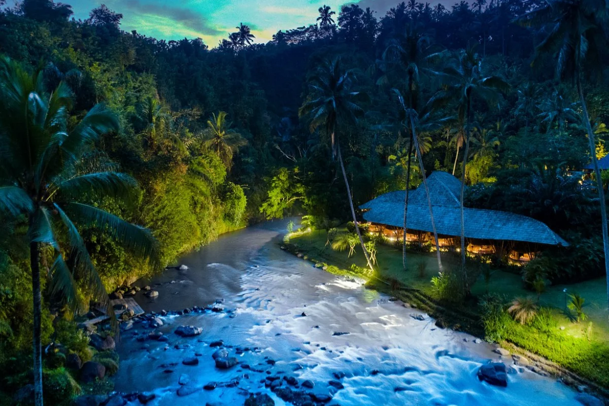Mandapa Ritz-Carlton Reserve luxury jungle resort