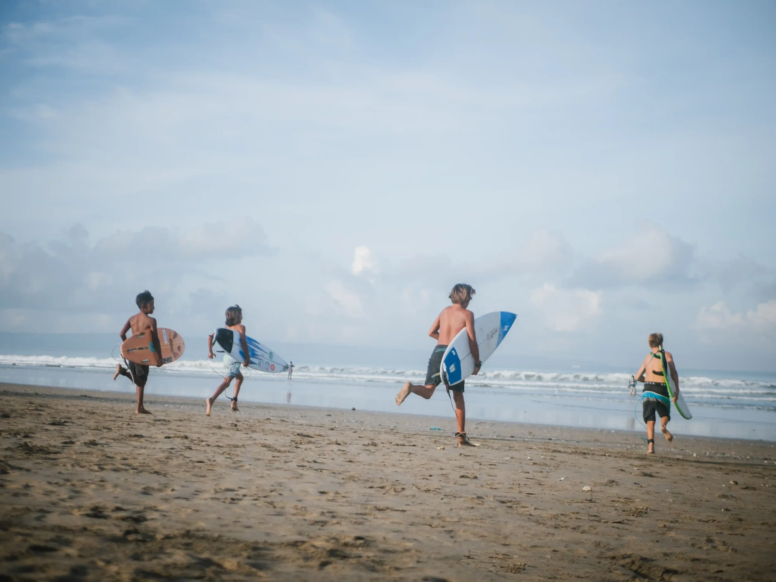 Hotel Indigo Seminyak and ASPA Host Surf Day Out With Youth Coaching and Ocean Talks