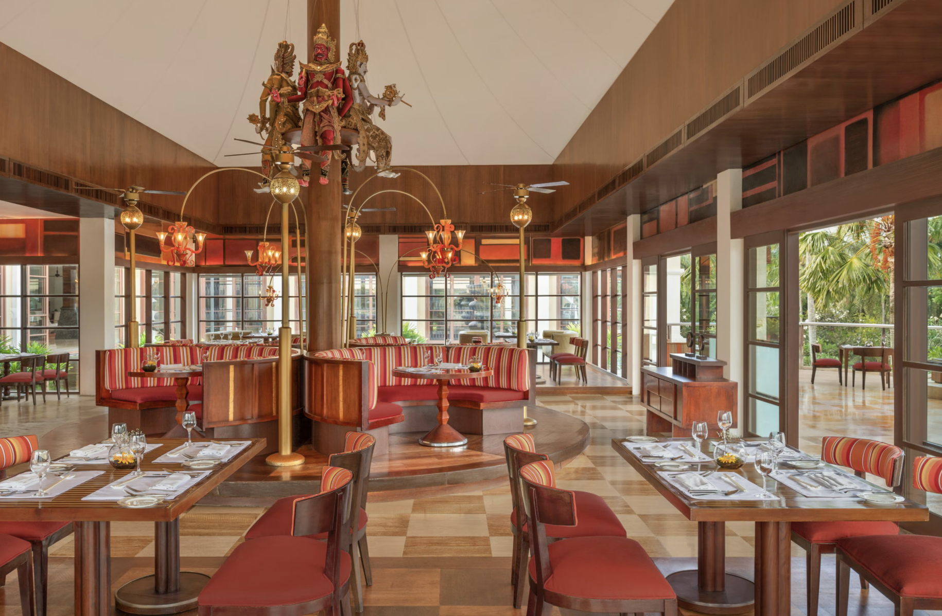 Boneka St Regis Bali luxury Sunday brunch buffet
