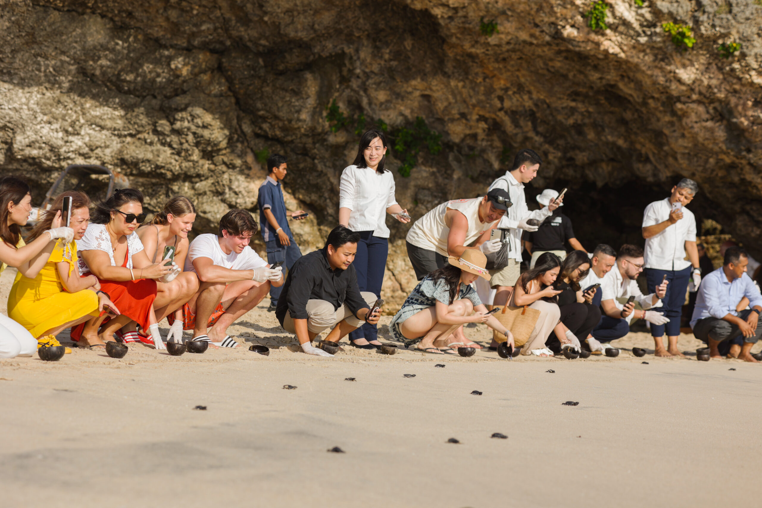 Jumeirah Bali Celebrates World Sea Turtle Day with Meaningful Oceanfront Release