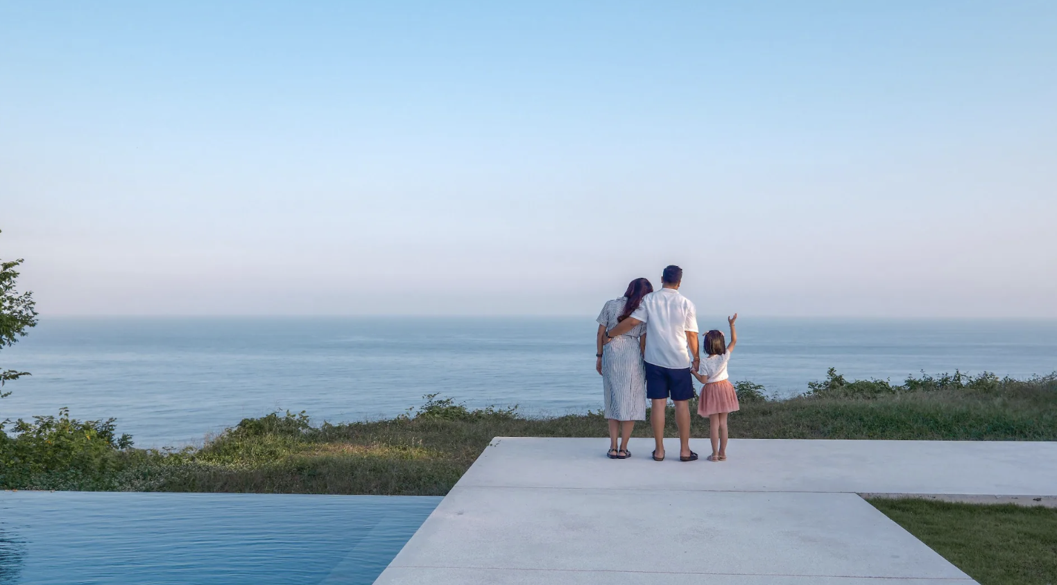 Alila Villas Uluwatu luxury villa and infinity pool Bali